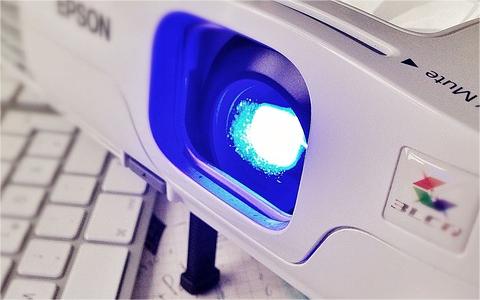 全球及中国投影机行业分析报告